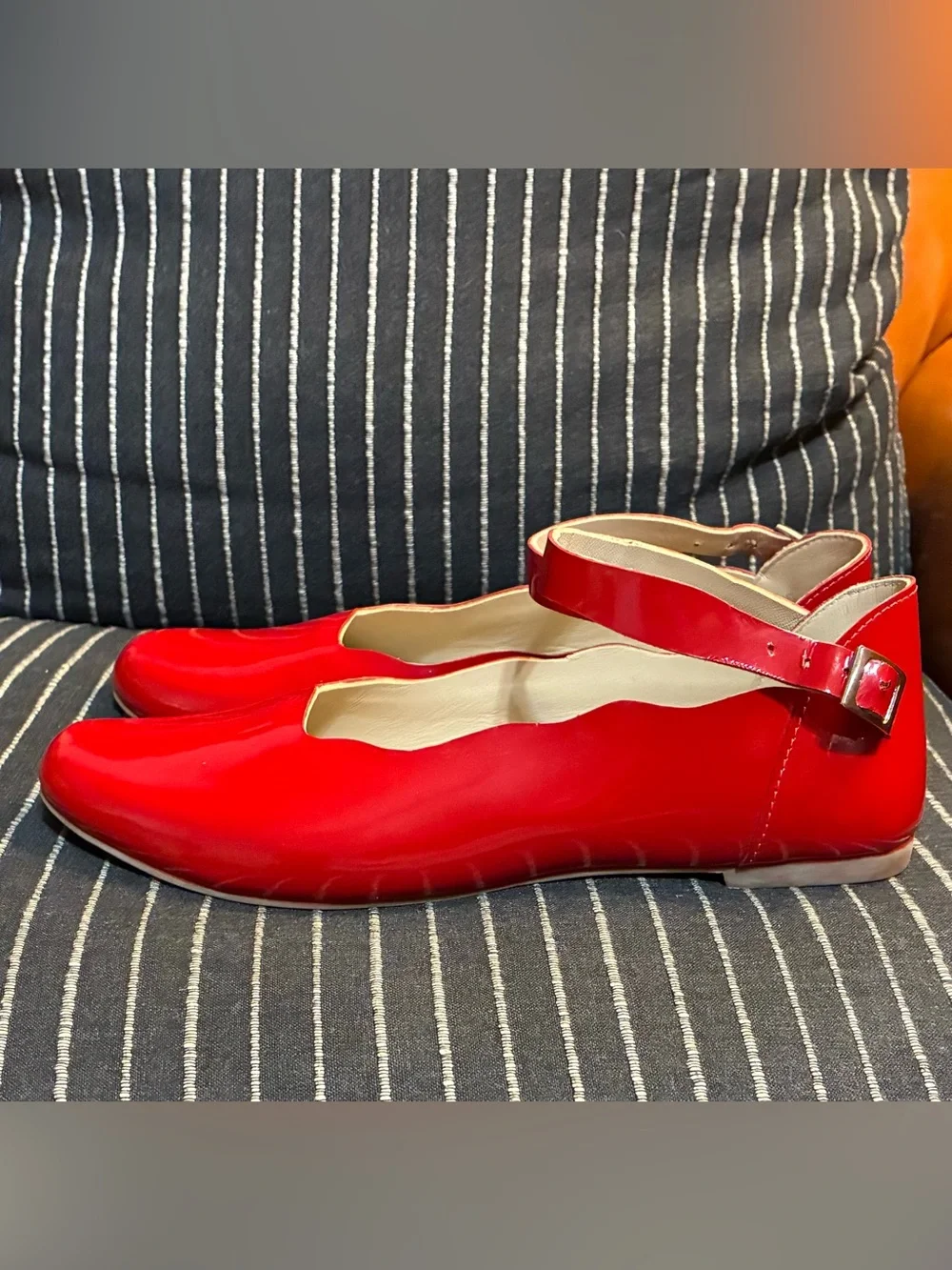 Elephantito Size 5 Big Girls Shiny Red Patent Leather Flats with Ankle Straps